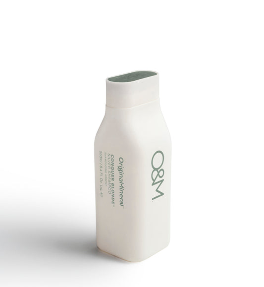 O&M Conquer Blonde Shampoo 250ml - Alan Buki Hair